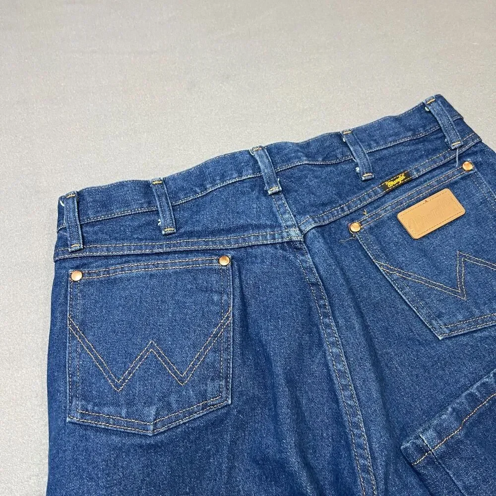 Wrangler Cowboy Cut Jeans Men 36 x 36 Blue Denim Dark Wash Classic Straight Leg